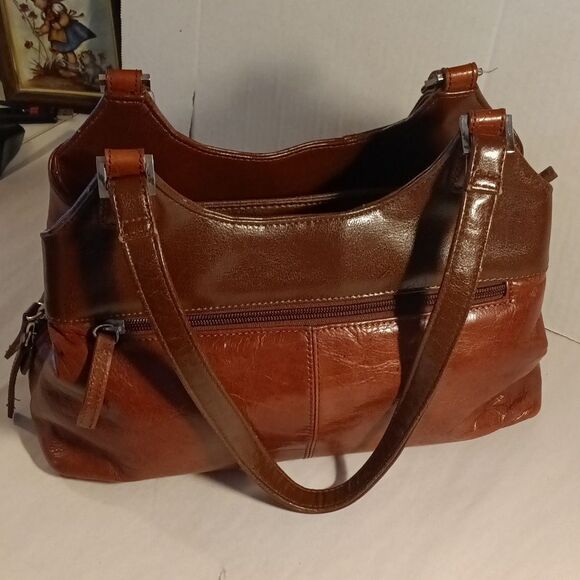 Veneto Italian Design Brown Leather 3 Compartment Top Handle Bag - Picture 2 of 10